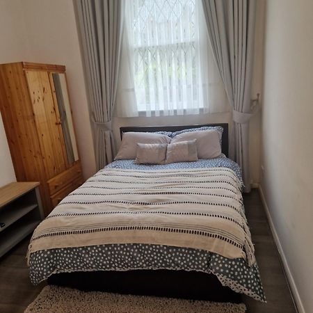 One Room In Stoke Newington London Ngoại thất bức ảnh
